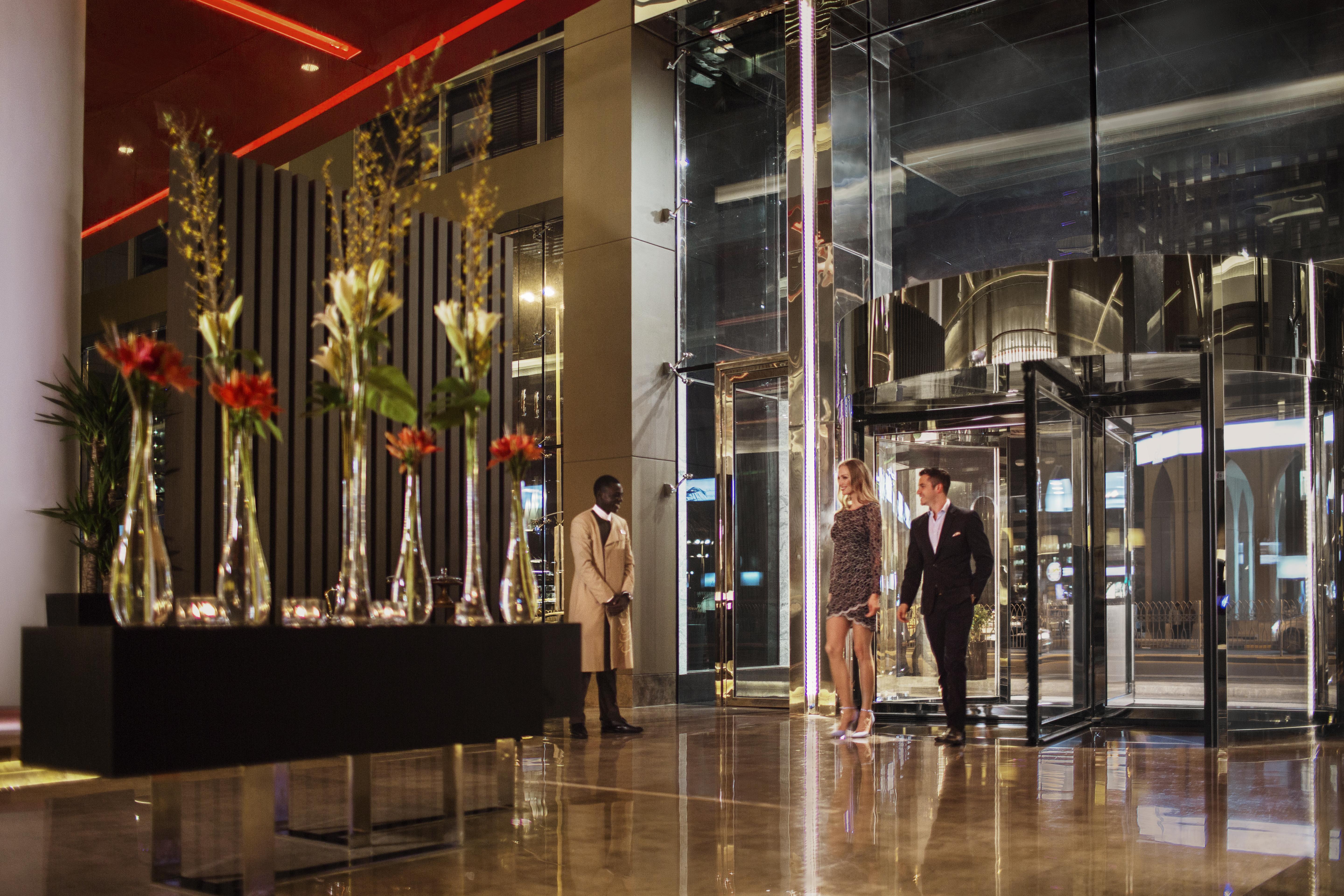 Downtown Rotana Manama Exterior foto Lobby