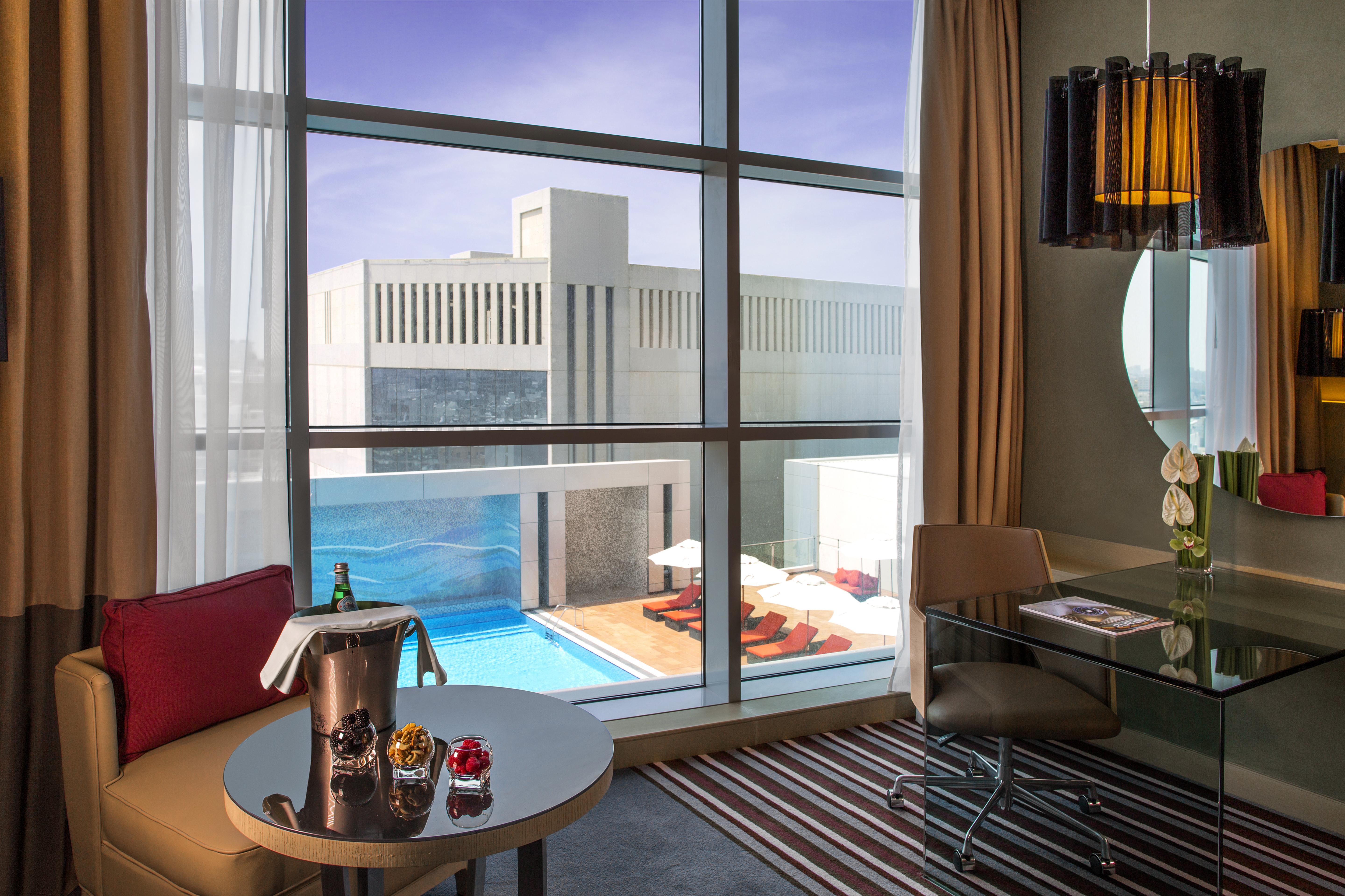 Downtown Rotana Manama Exterior foto A room at the hotel