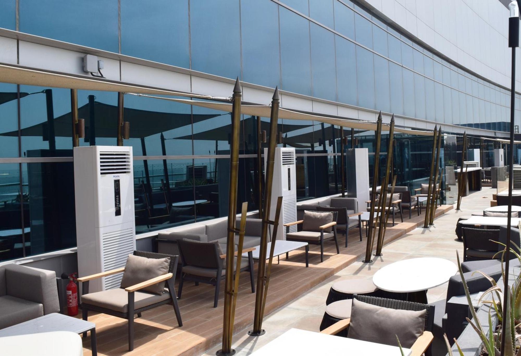 Downtown Rotana Manama Exterior foto The Sky Bar