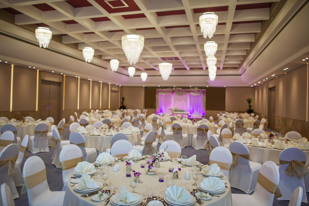 Downtown Rotana Manama Exterior foto The Grand Ballroom